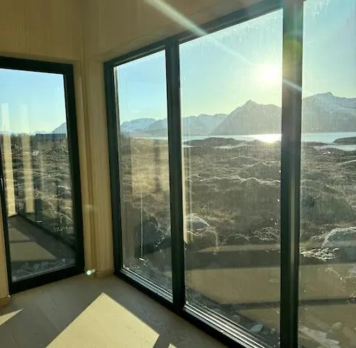 Ny I Vakre Lofoten Apartamento