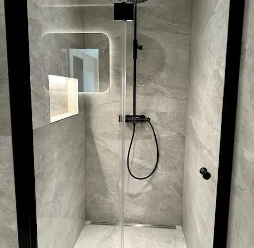 Ny I Vakre Lofoten Apartament *